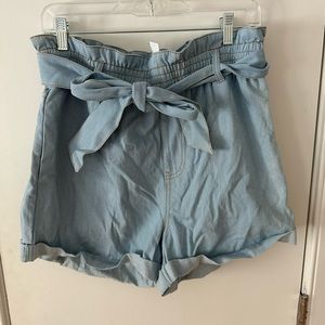 Belted Denim Like Shorts